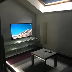 https://victor-hugo-4d.hotels-rhonealpes.com